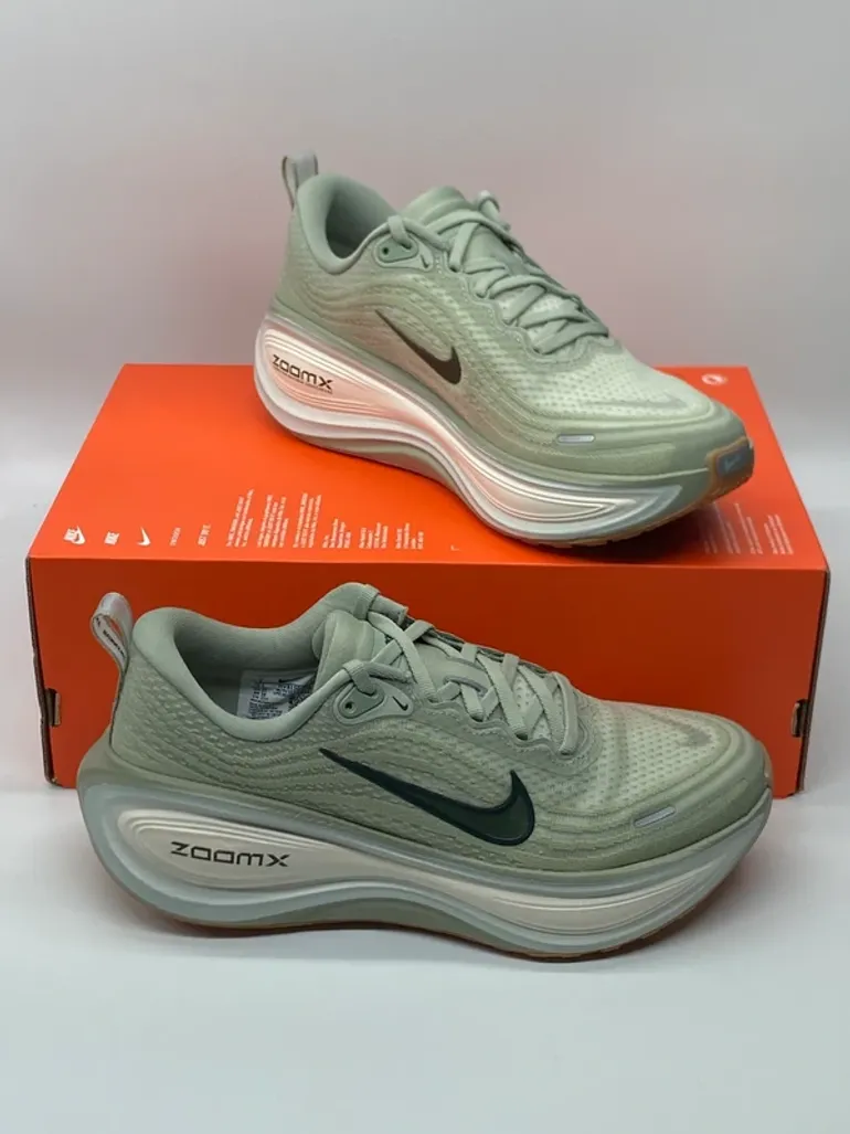 Used Nike Vomero Plus bike — image 3 of 15