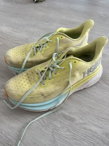 Käytetty Hoka Running Shoes Running Shoes