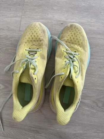 Used Hoka Running Shoes bike — image 3 of 5