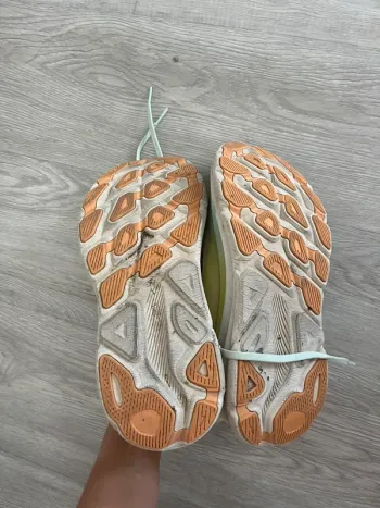 Used Hoka Running Shoes bike — image 4 of 5