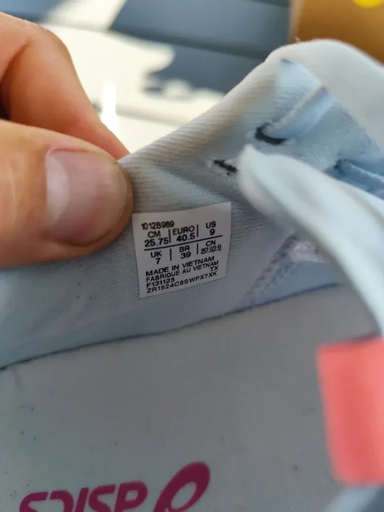 Asics Novablast 5 bike d'occasion — image 3 sur 5