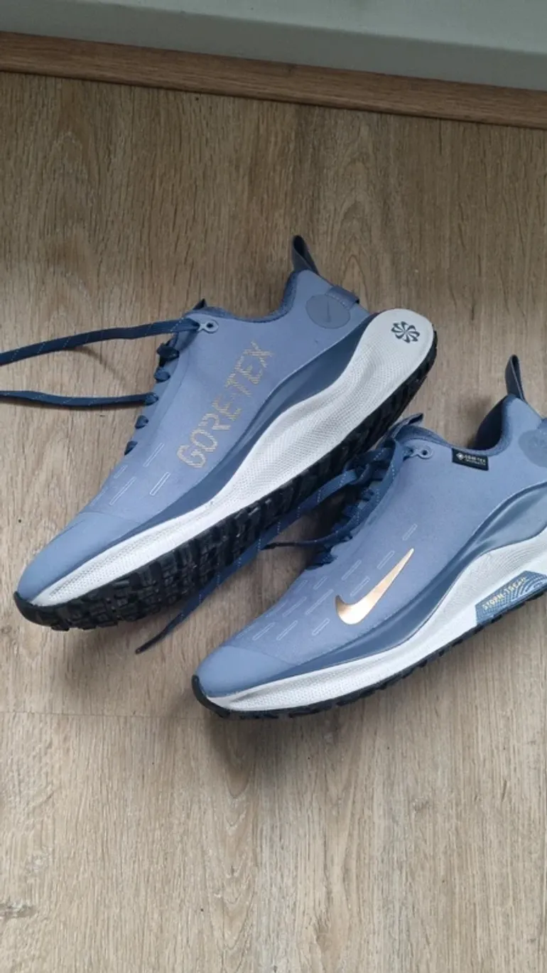 Tweedehands Nike InfinityRN 4 Gore-TEX bike — afbeelding 2 van 7