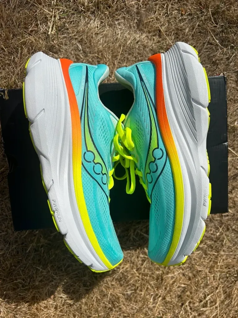 Tweedehands Saucony Guide 19 2026 bike — afbeelding 5 van 8