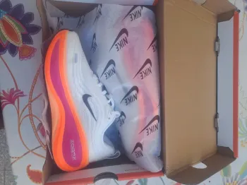 Tweedehands Nike Vomero Plus Run Running Shoes