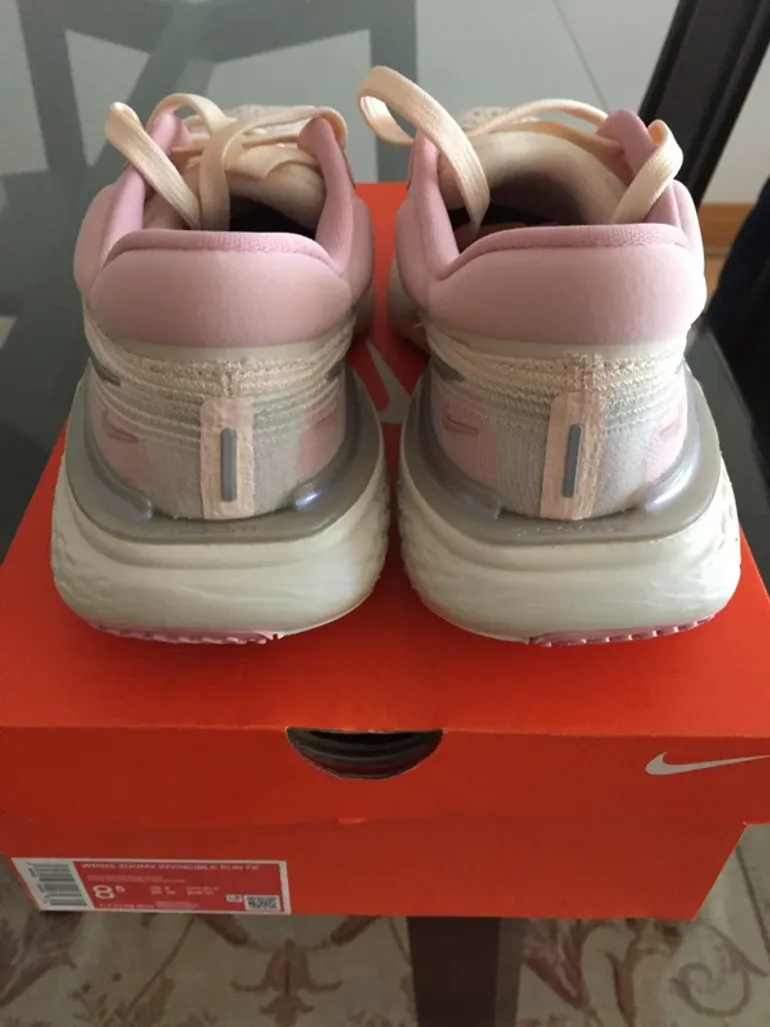 Used Nike ZoomX Invincible Run FK bike — image 3 of 8