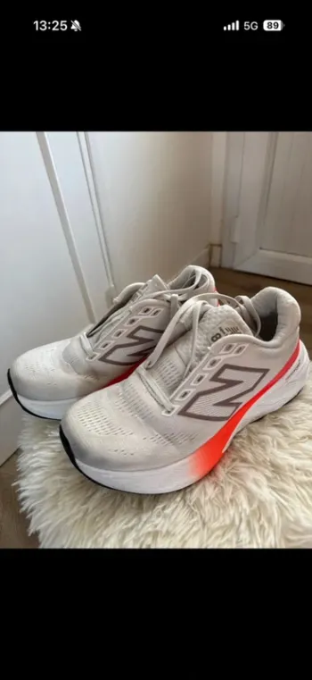 Käytetty New Balance Running Shoes Running Shoes