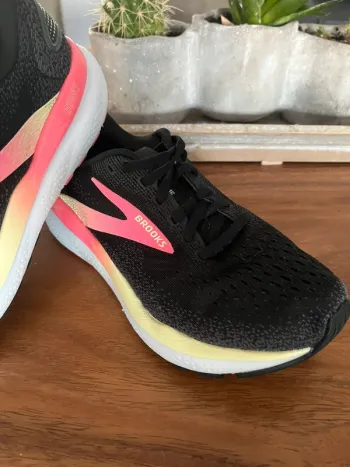 Used Brooks Ghost 16 bike — image 3 of 6