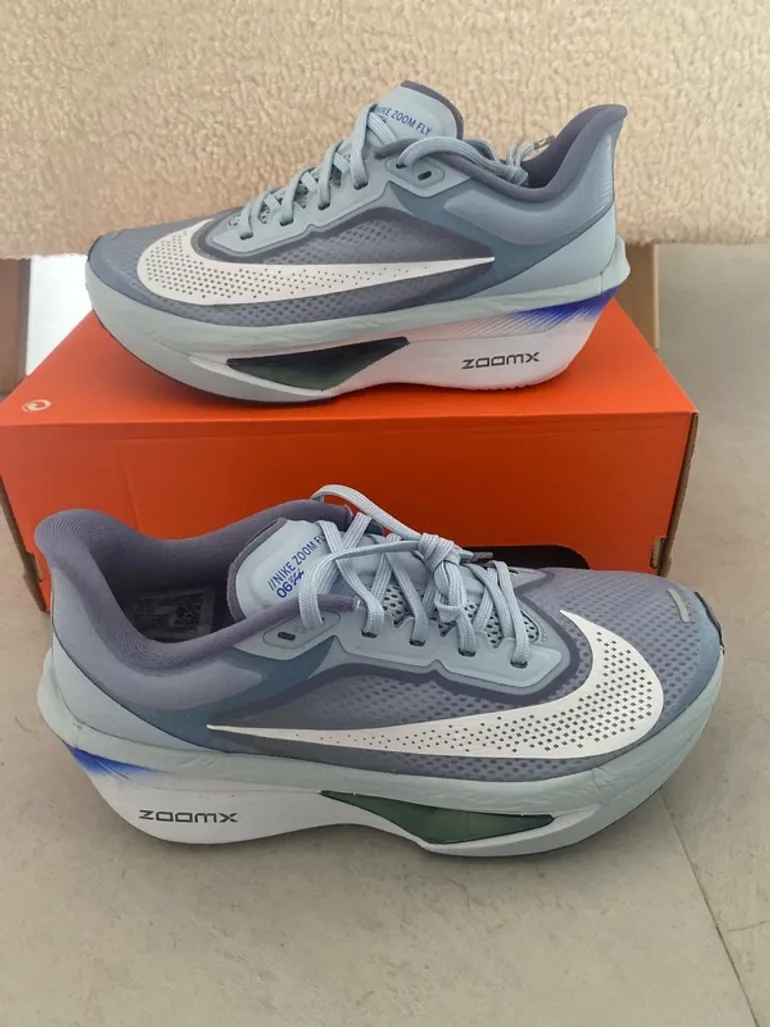Used Nike Zoom Fly 6 bike — image 2 of 6