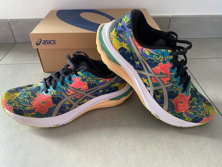 Used Asics GT-2000 11 Lite-Show bike — image 2 of 11