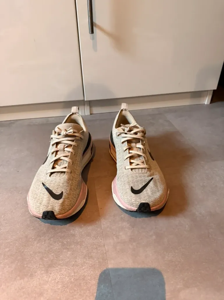 Nike Zoom X Invincible Run 3 bike d'occasion — image 4 sur 6