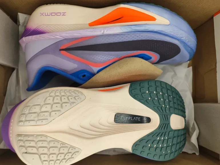 Nike Zoom Fly 6 bike d'occasion — image 2 sur 5