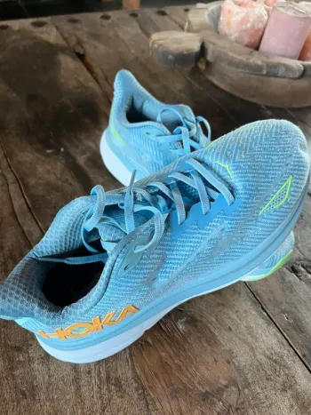 Hoka Running Shoes Running Shoes usato