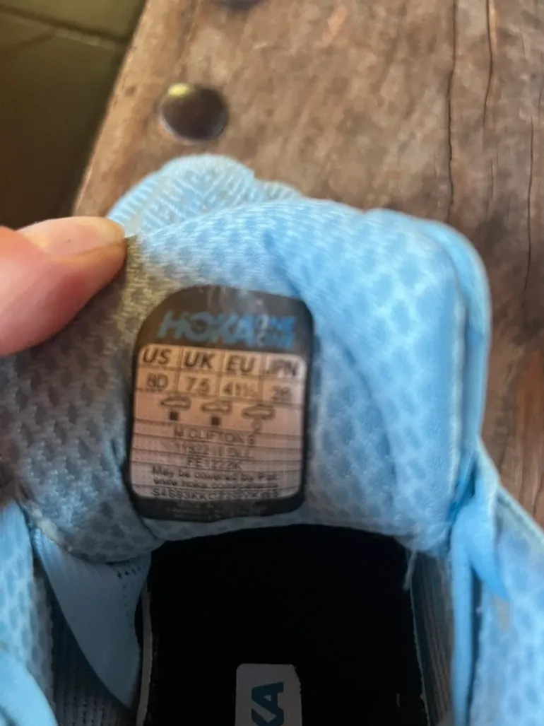 Hoka Running Shoes bike usato — immagine 4 di 5