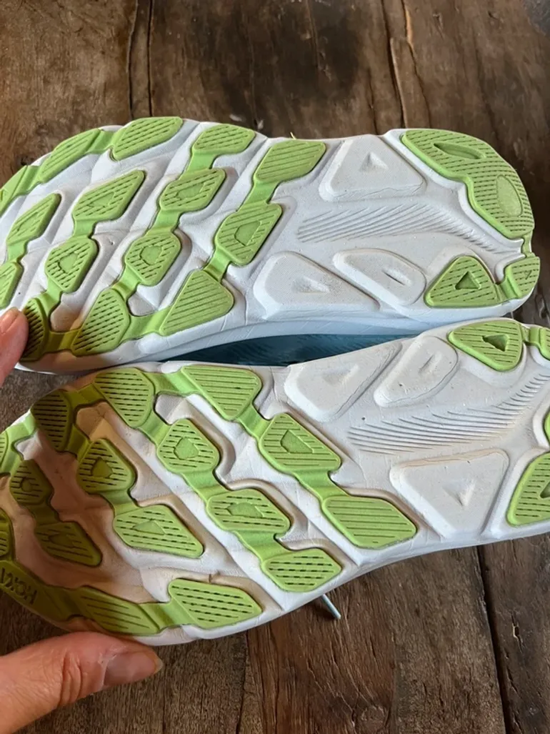 Hoka Running Shoes bike usato — immagine 5 di 5