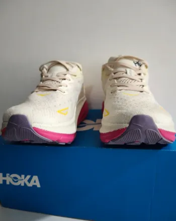 Tweedehands Hoka Shoes bike — afbeelding 3 van 8