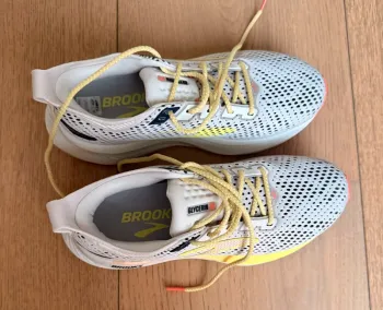 Brooks Glycerin 23 Off the grid Running Shoes d'occasion