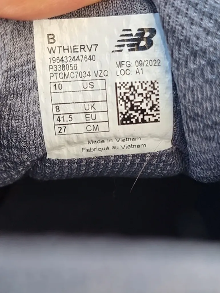 Used New Balance Hierro V7 bike — image 9 of 9