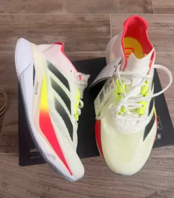 Käytetty Adidas Adizero Boston 12 Running Shoes