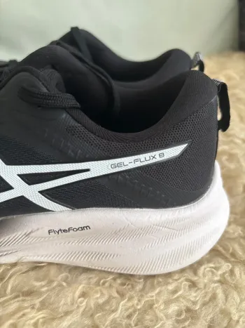 Used Asics Laufschuhe bike — image 2 of 5