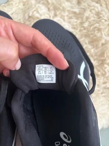 Used Asics Laufschuhe bike — image 5 of 5