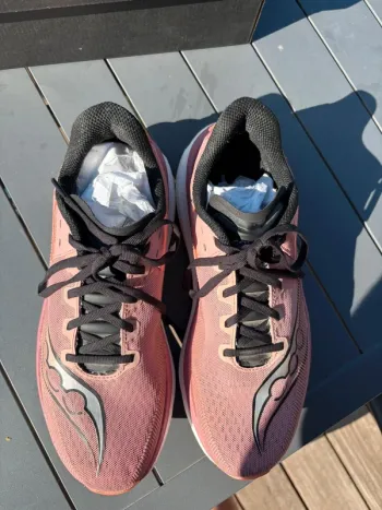 Used Saucony Endorphin Azura bike — image 4 of 9