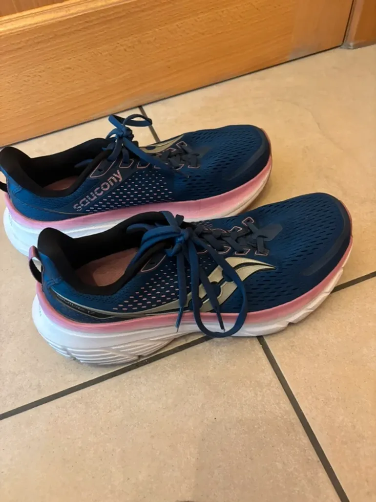 Tweedehands Saucony Running Shoes bike — afbeelding 3 van 6