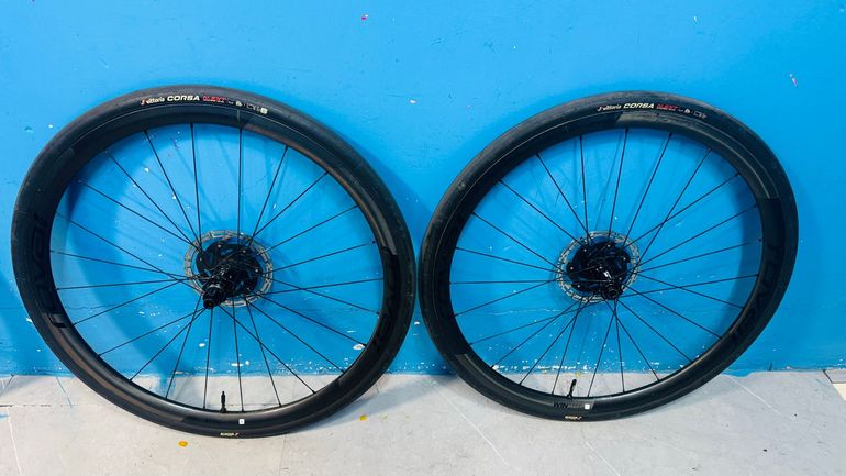 Used Roval Wheelset bike — image 7 of 7