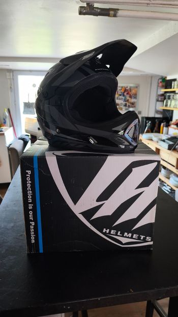 helmets T-40 S2 Cycling Accessories de segunda mano