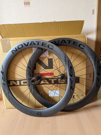 Used Novatec R6 Disc 60mm Carbon Wheels