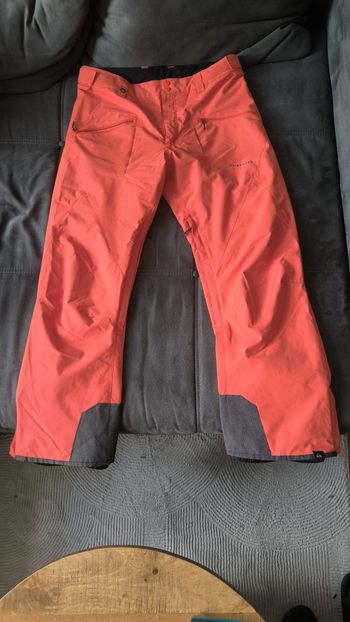 Używany Quiksilver DryFlight 10K Wintersport Clothing