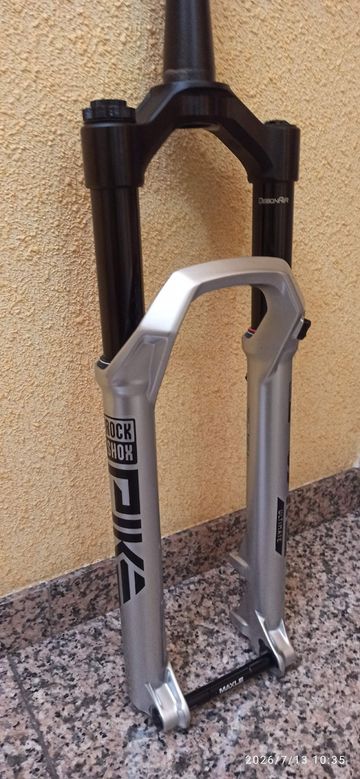 Brugt RockShox Pike Ultimate bike — billede 2 af 6
