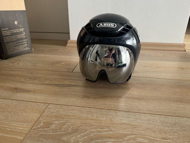 ABUS GameChanger Tri Helmet bike de segunda mano — imagen 8 de 11