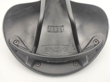 Brugt Brooks Cambium C19 Saddle Black with Silver Rivets bike — billede 9 af 10