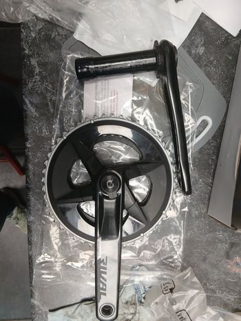 Sram Rival Crankset 48/35 Quarq 2024 Drivetrain & Pedals d'occasion