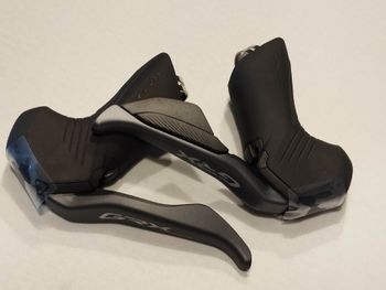 Brugt Shimano GRX 825 Di2 Levers 2026 Brakes