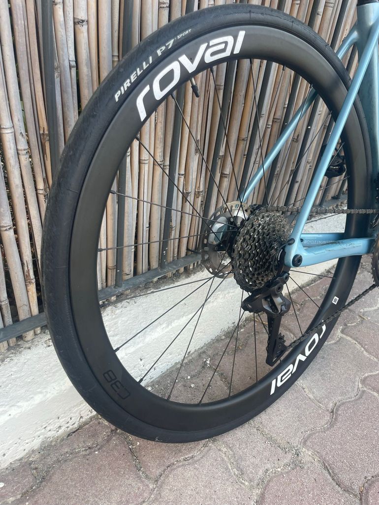 Used Roval Rapide C38 2025 bike — image 3 of 7