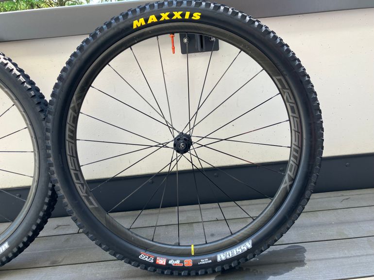 Used Mavic Crossmax Carbon XL R 29 bike — image 18 of 22