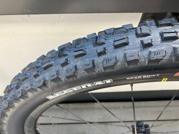 Used Mavic Crossmax Carbon XL R 29 bike — image 7 of 22