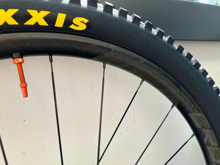 Used Mavic Crossmax Carbon XL R 29 bike — image 10 of 22