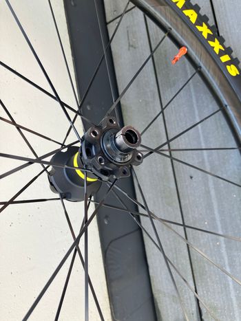 Used Mavic Crossmax Carbon XL R 29 bike — image 13 of 22
