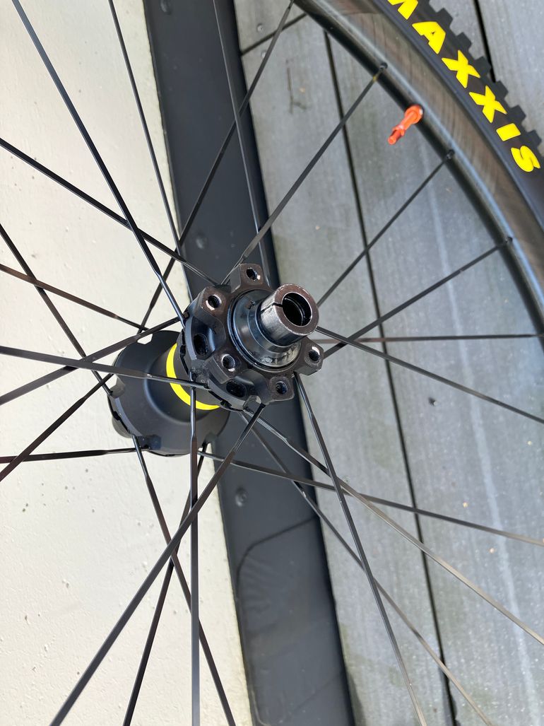 Used Mavic Crossmax Carbon XL R 29 bike — image 13 of 22