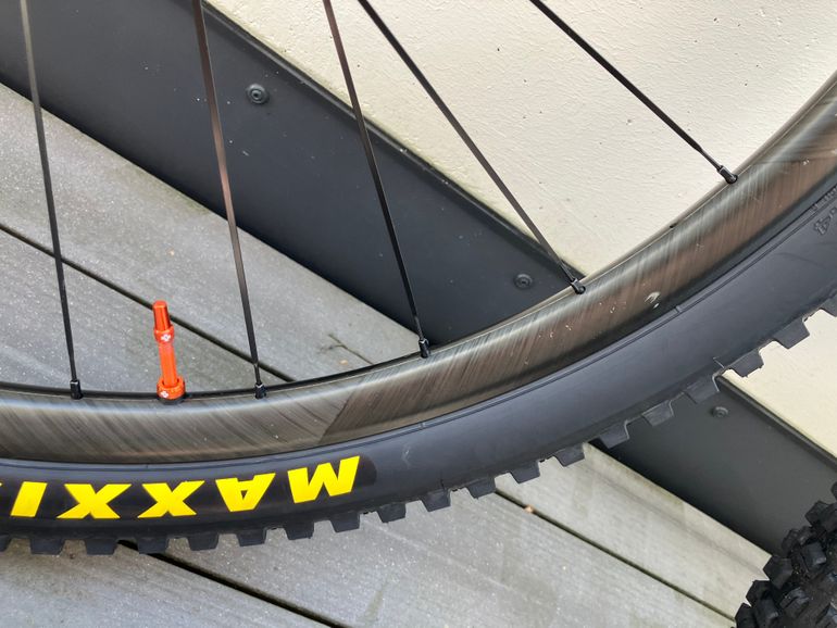 Used Mavic Crossmax Carbon XL R 29 bike — image 16 of 22