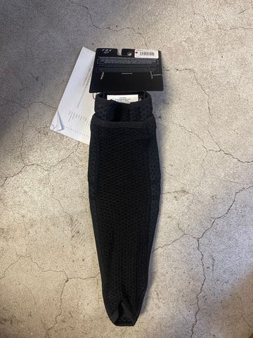 Brugt Fox Enduro Elbow Sleeve bike — billede 2 af 2