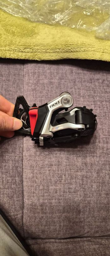 Sram Red eTap AXS E1 Rear Derailleur 2025 Drivetrain & Pedals de segunda mano