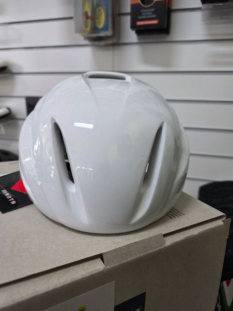 Brugt MET Manta MIPS Helmet 2026 bike — billede 4 af 6