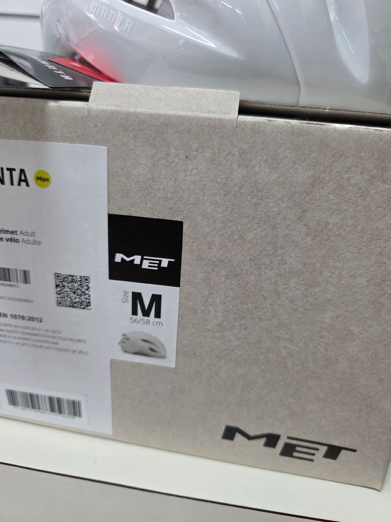 Brugt MET Manta MIPS Helmet 2026 bike — billede 6 af 6