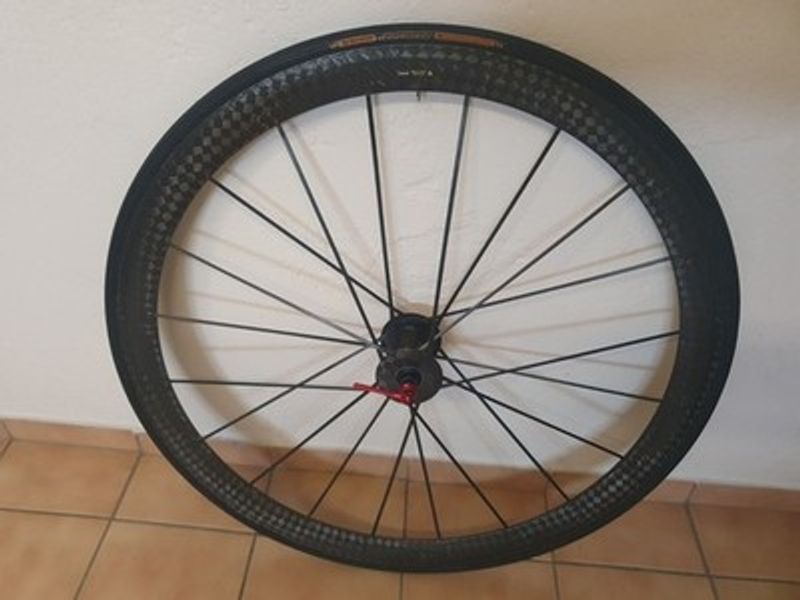 Mavic Cosmic Carbon Ultimate 2024 Wheels d'occasion
