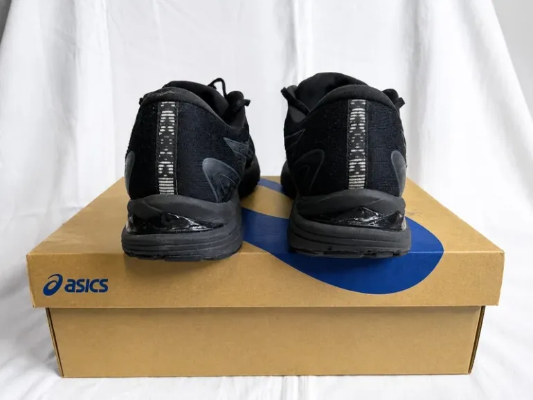 Used Scarpa Asics Gel Cumulus bike — image 9 of 13
