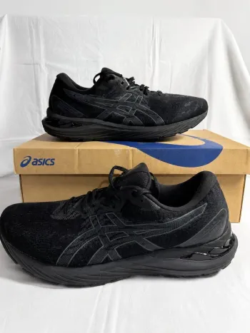 Used Scarpa Asics Gel Cumulus Running Shoes