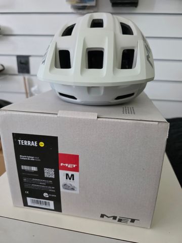 Używany MET Terræ Helmet 2026 Cycling Accessories